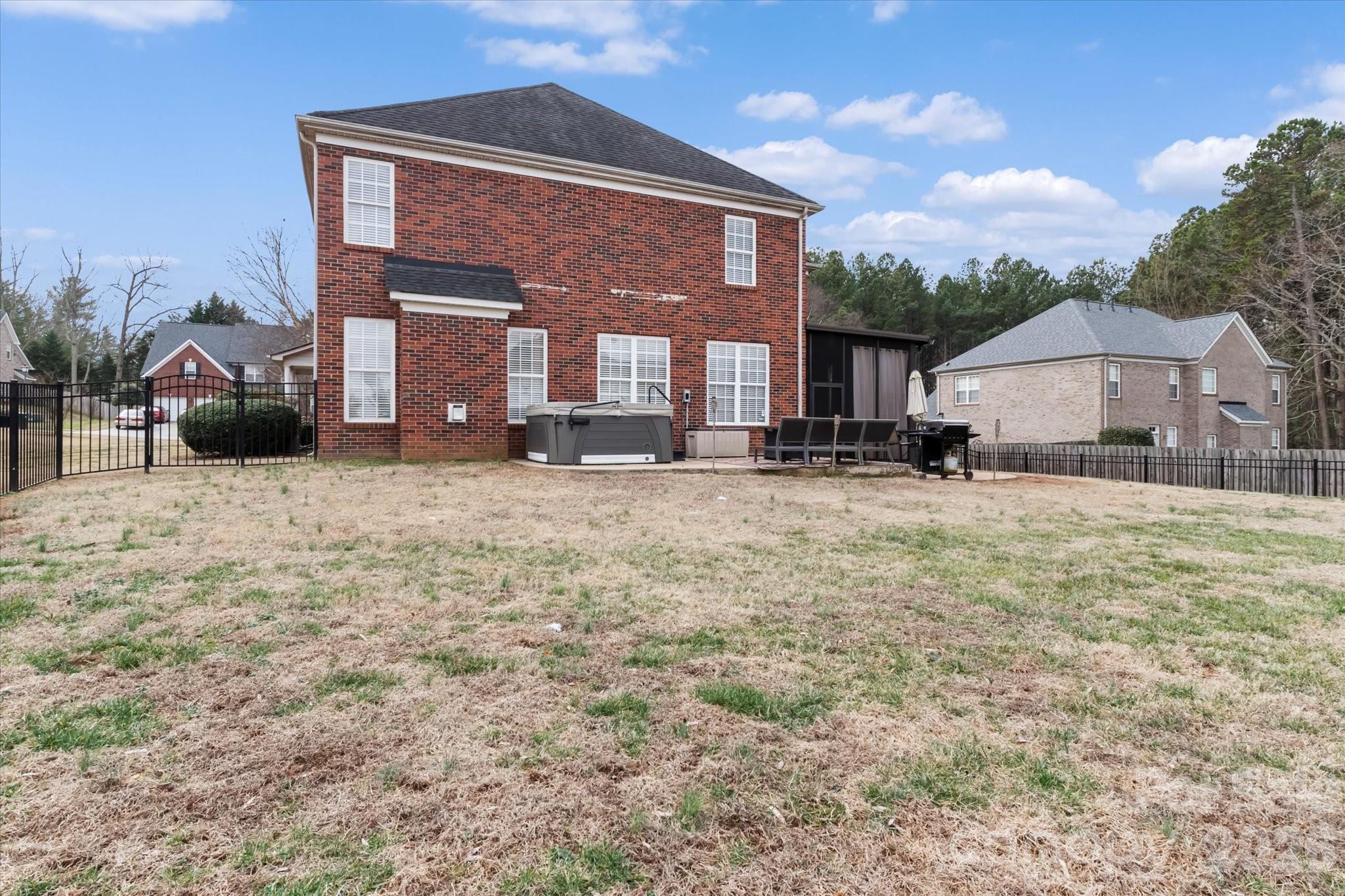 Barium Seasons Village - Residential