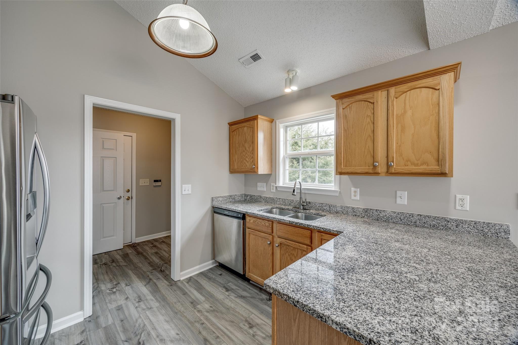 Hallmark Glen - Residential