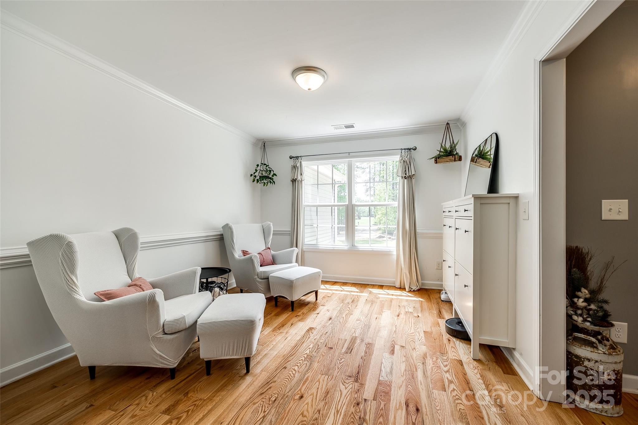 1006 Chambers Road
