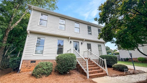 Photo of 16539 Grapperhall Drive, Huntersville, NC 28078 (MLS # 4412768)