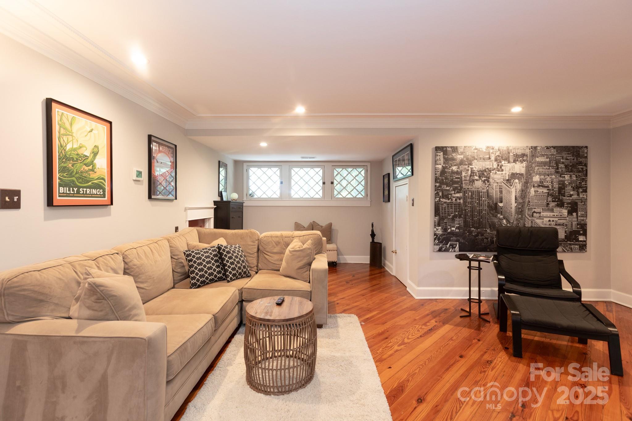 509 Clement Avenue 5