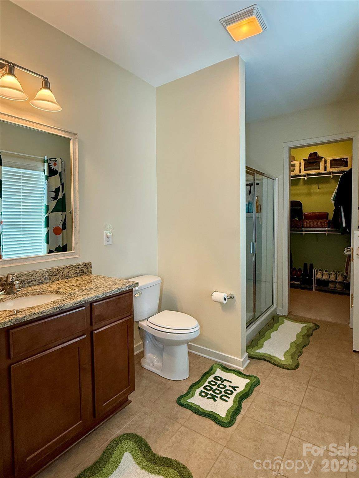 Newport Lakes - Residential