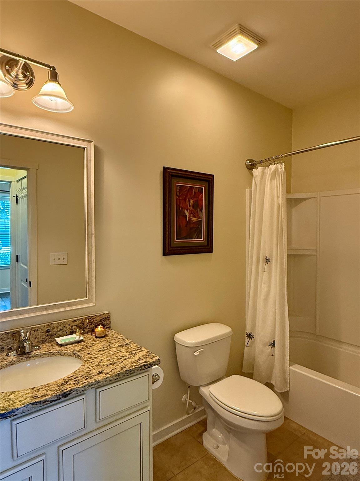 Newport Lakes - Residential