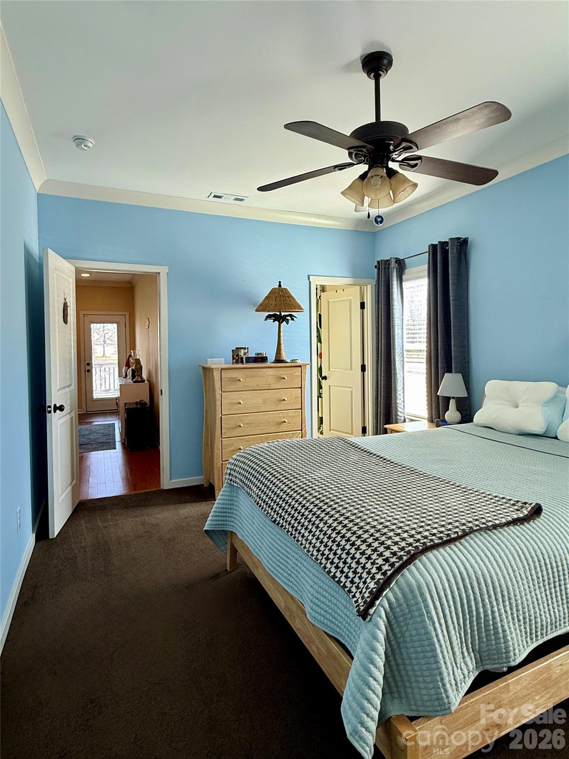 Newport Lakes - Residential