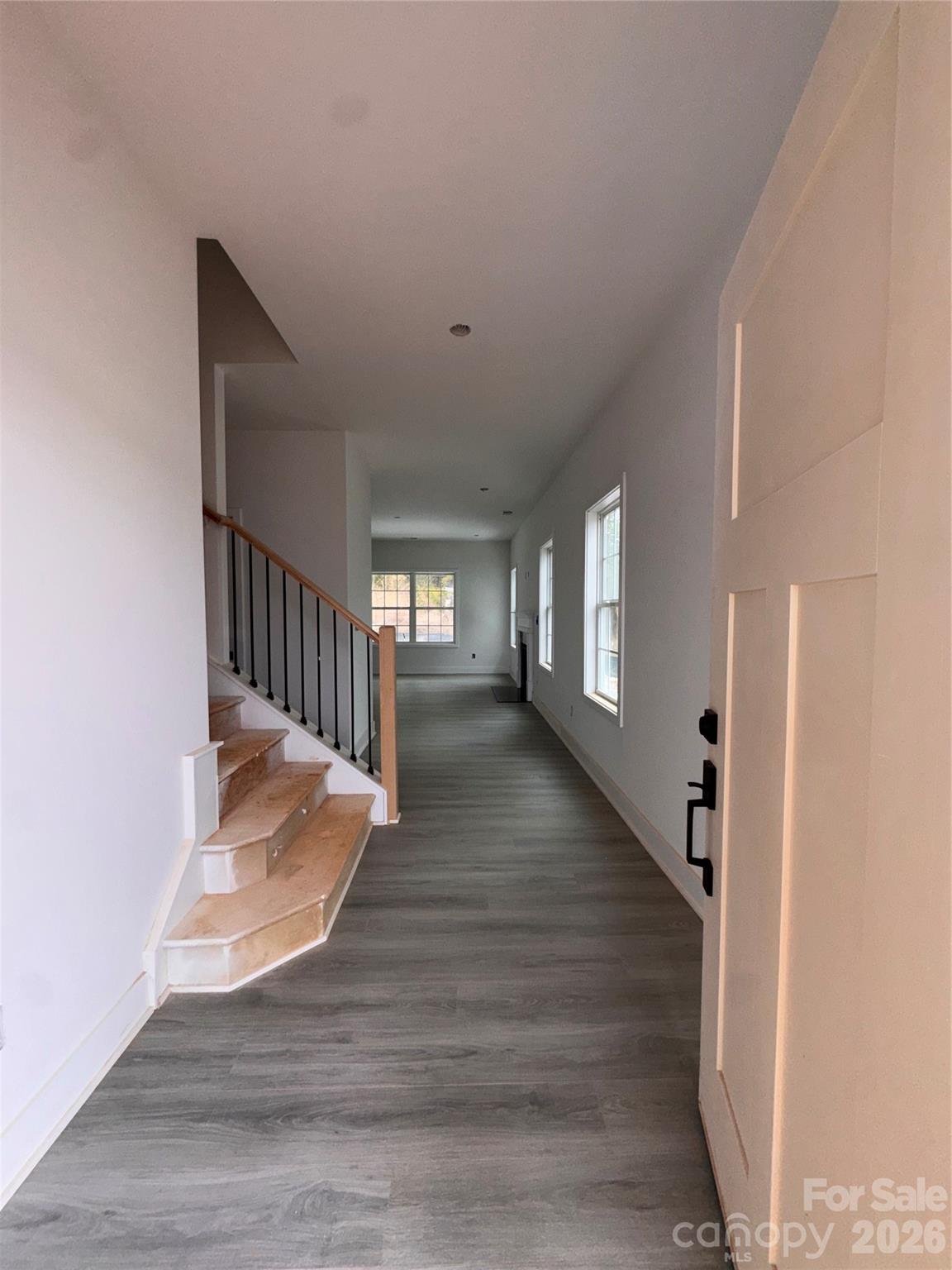 724 Inwood Hill Drive 8