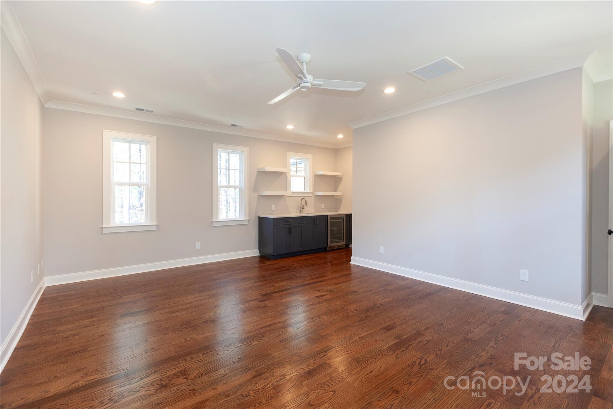 Riverchase Estates - Residential