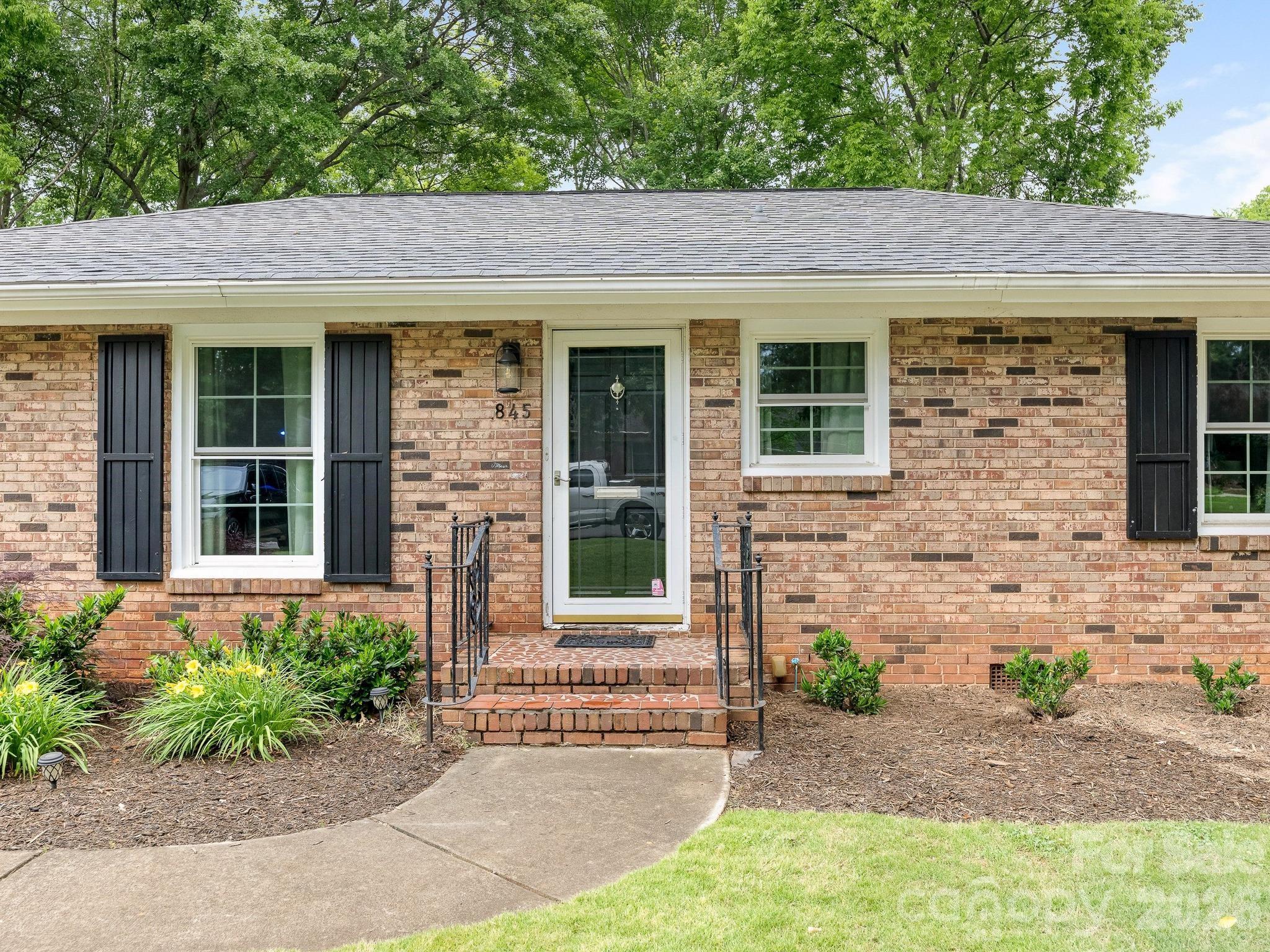 845 Fairbanks Road