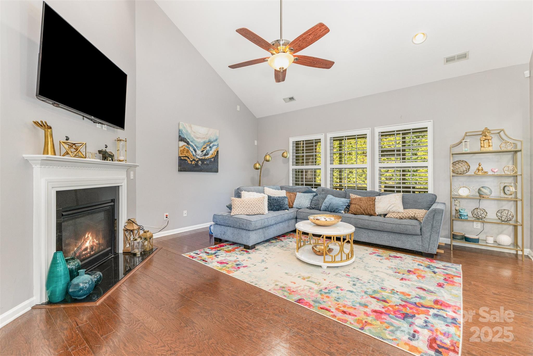 The Palisades - Residential