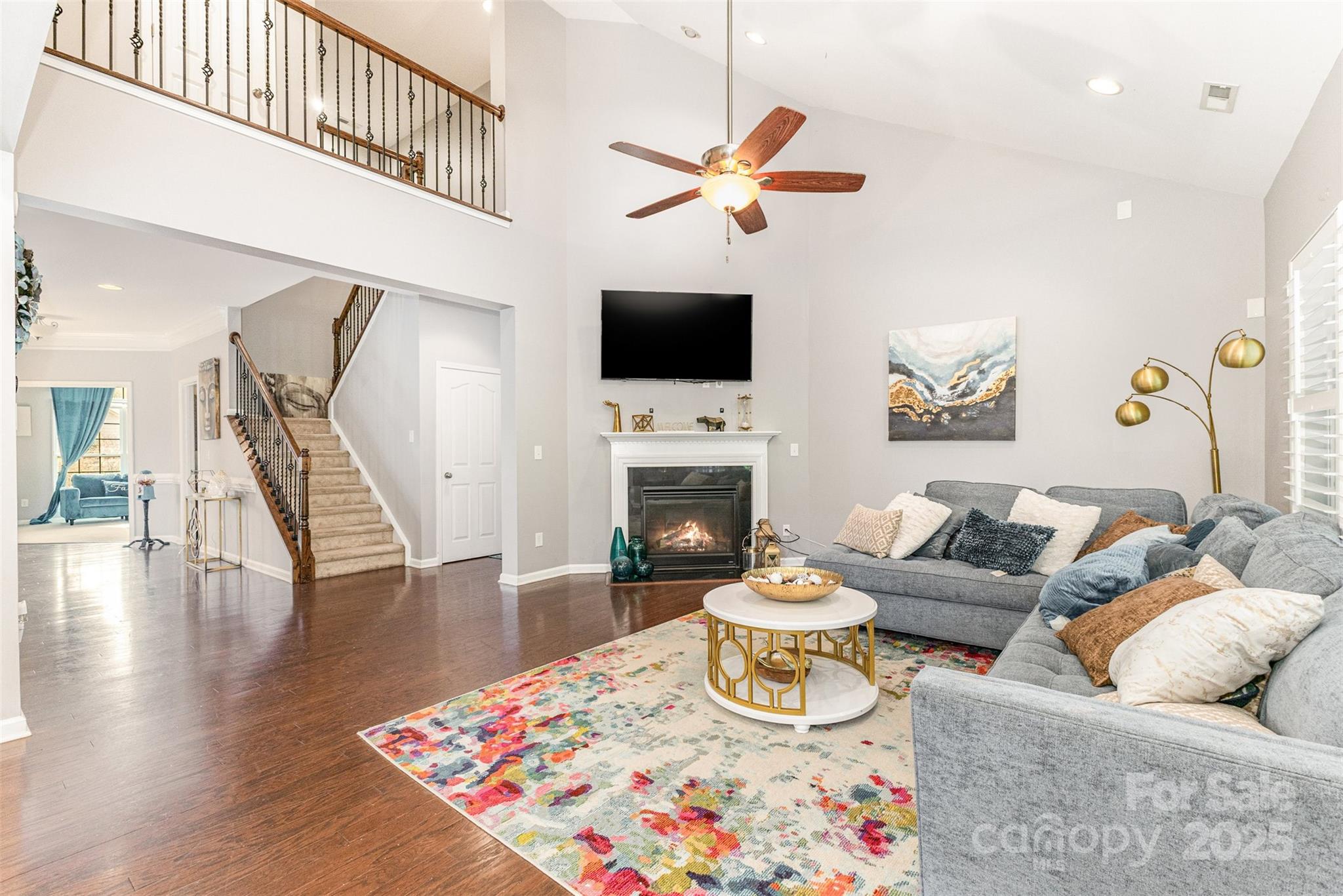 The Palisades - Residential