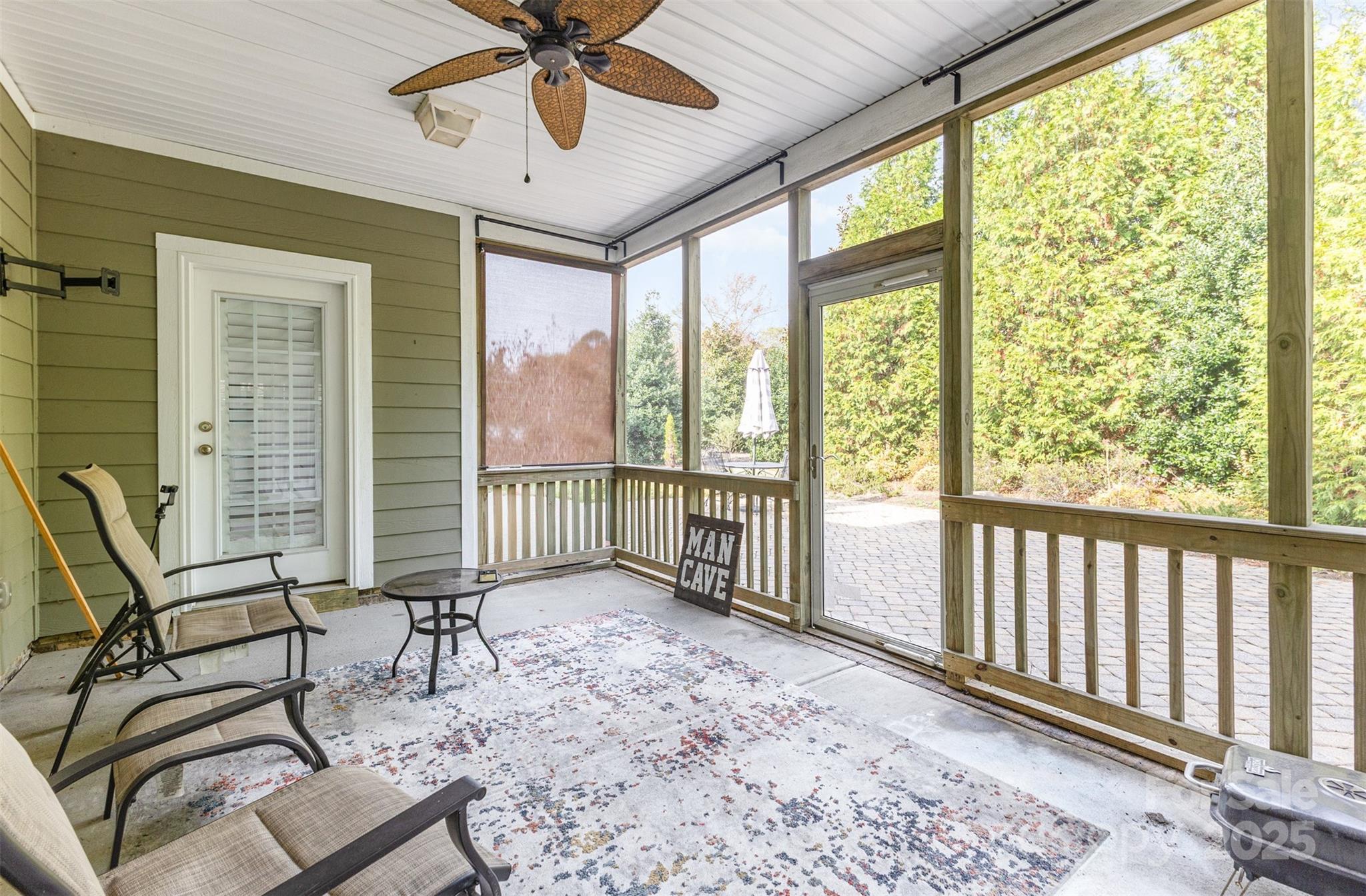 The Palisades - Residential