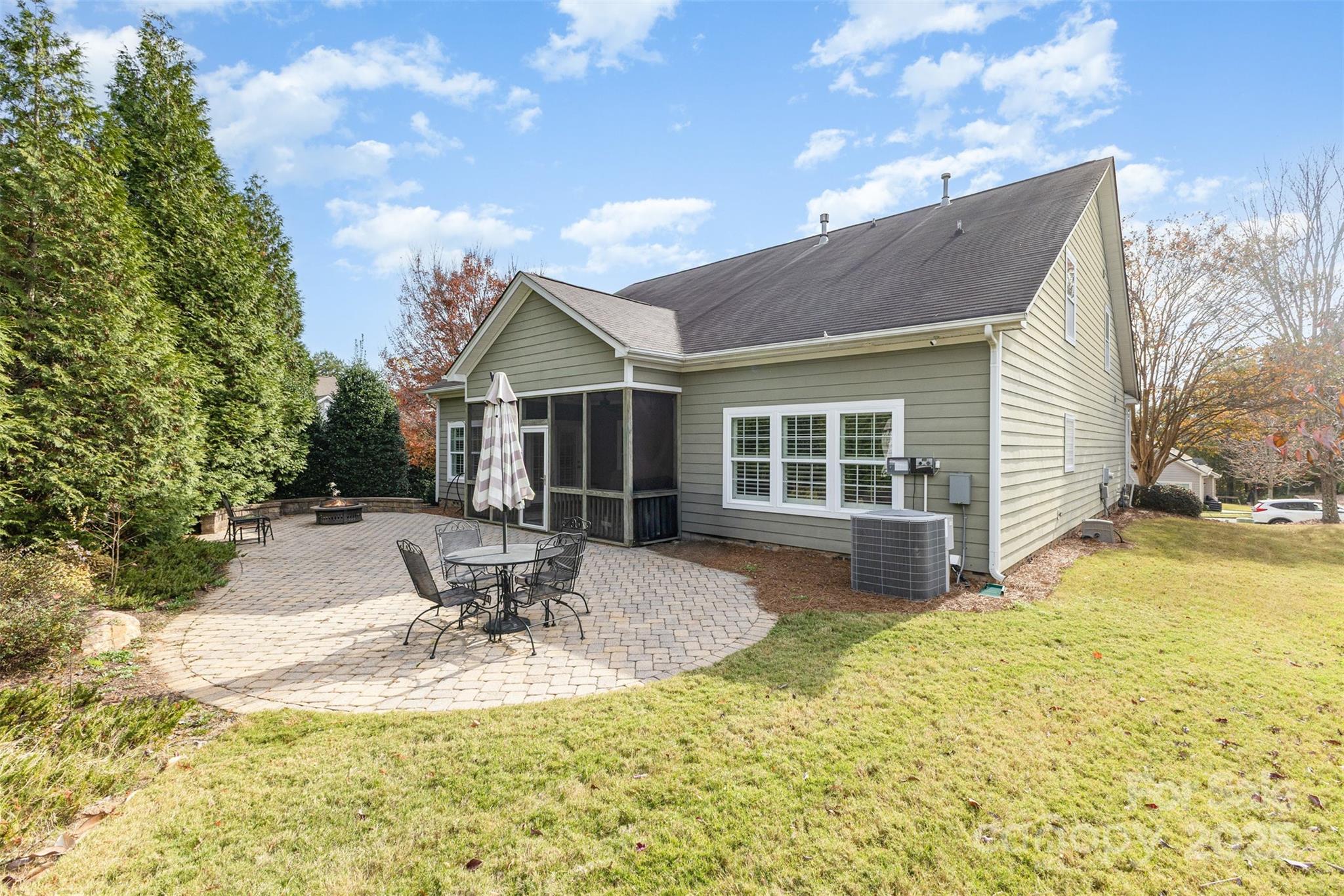 The Palisades - Residential