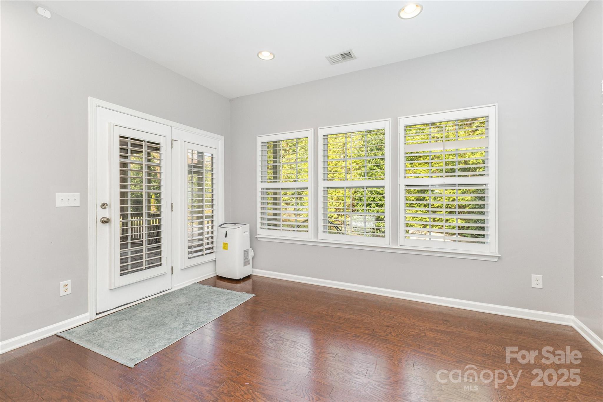 The Palisades - Residential