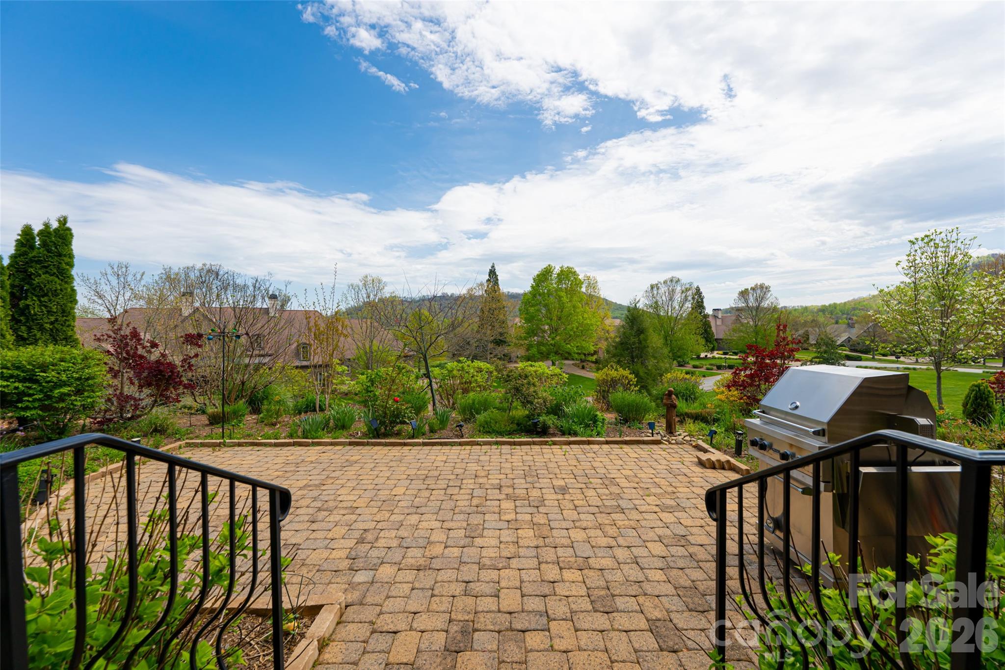 The Cliffs at Walnut Cove - Residential