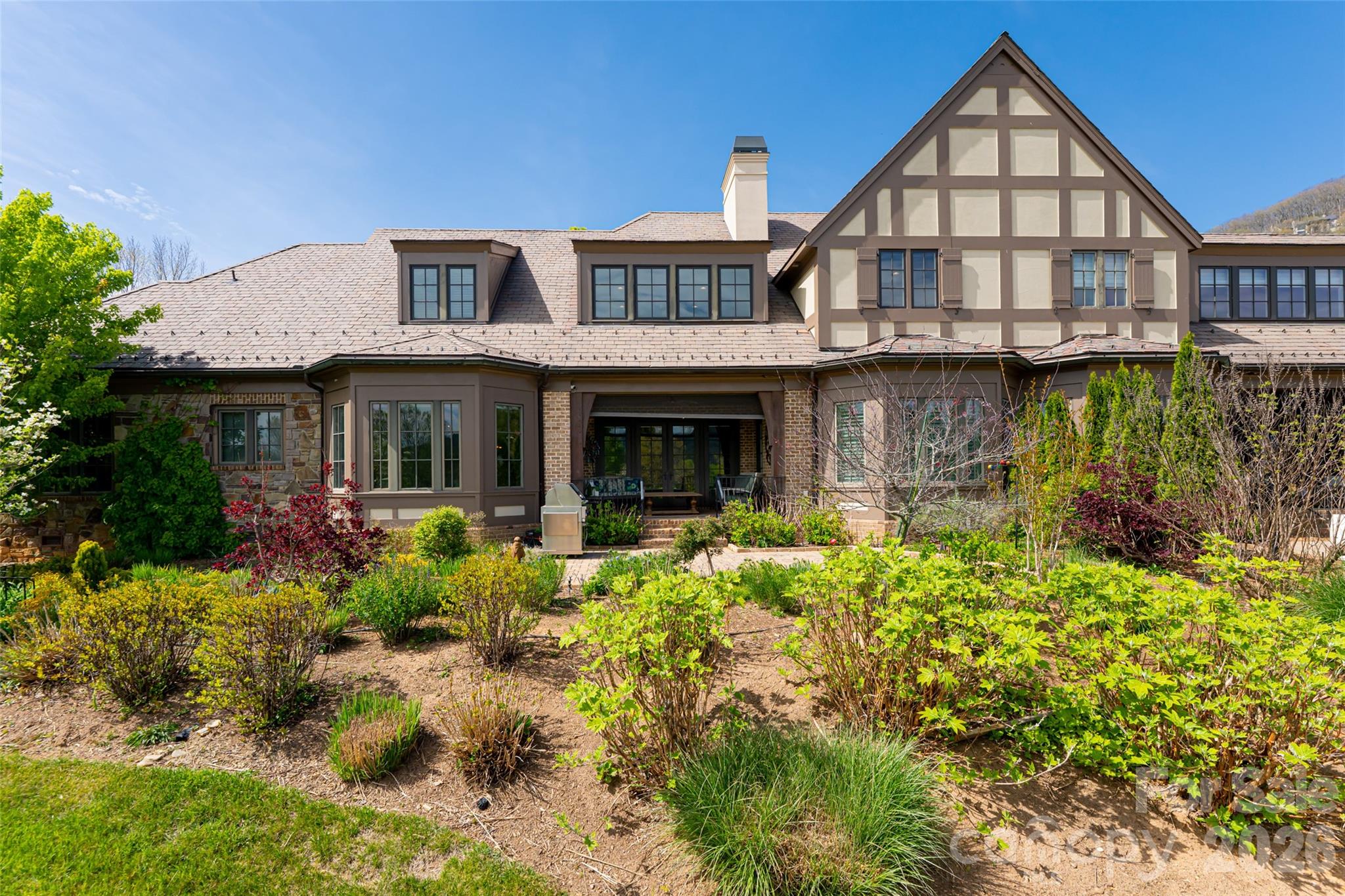 The Cliffs at Walnut Cove - Residential