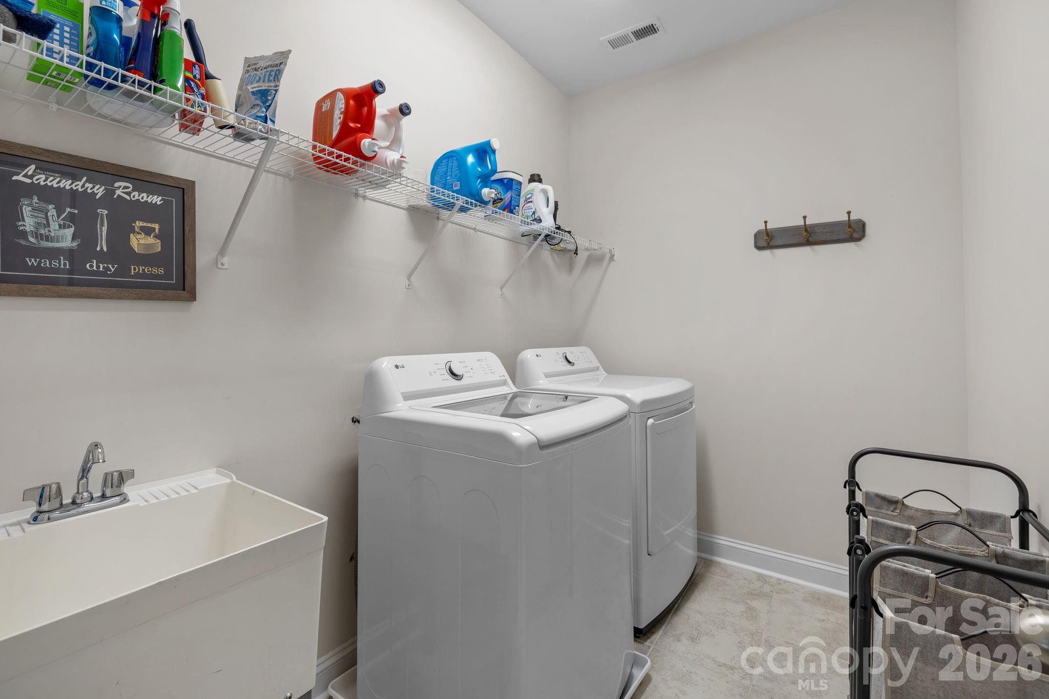 Paddlers Cove - Residential