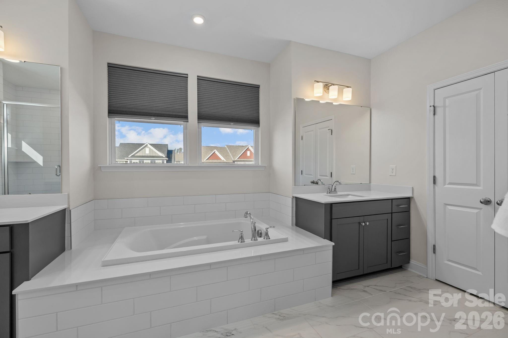 Paddlers Cove - Residential