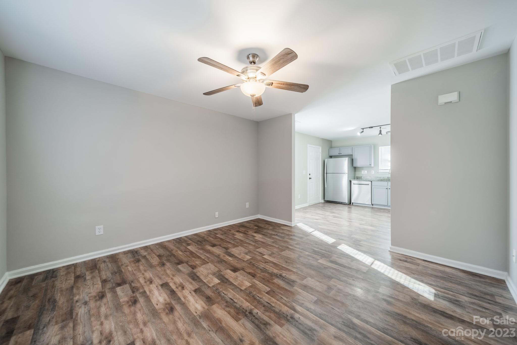 Pinecrest - Residential