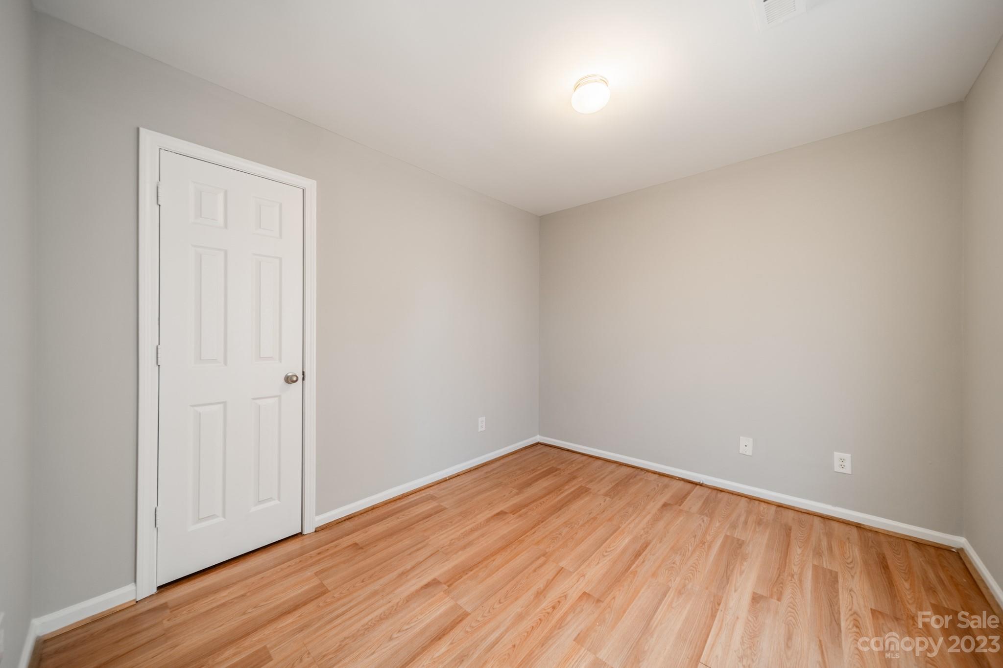 Pinecrest - Residential