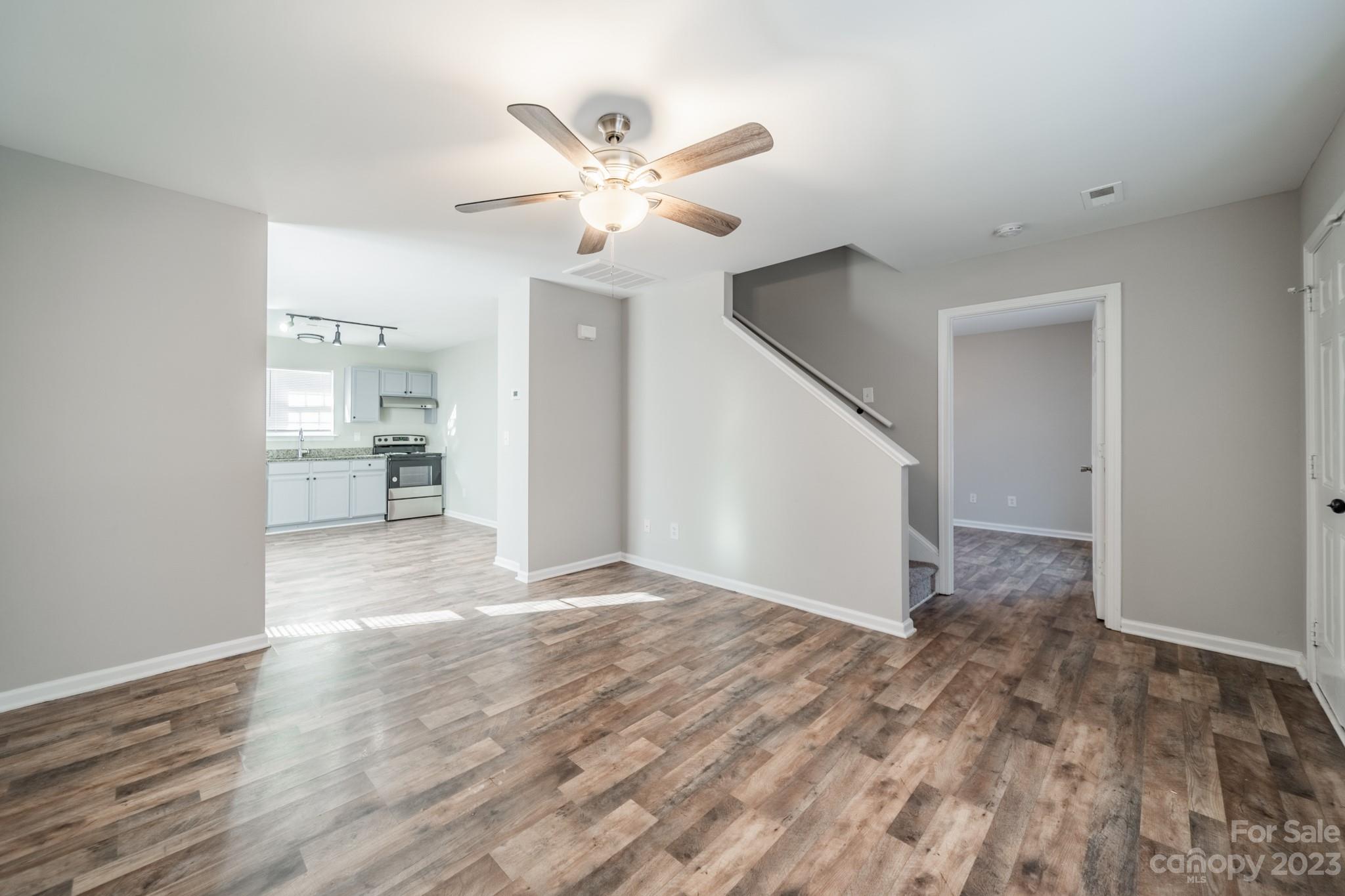 Pinecrest - Residential