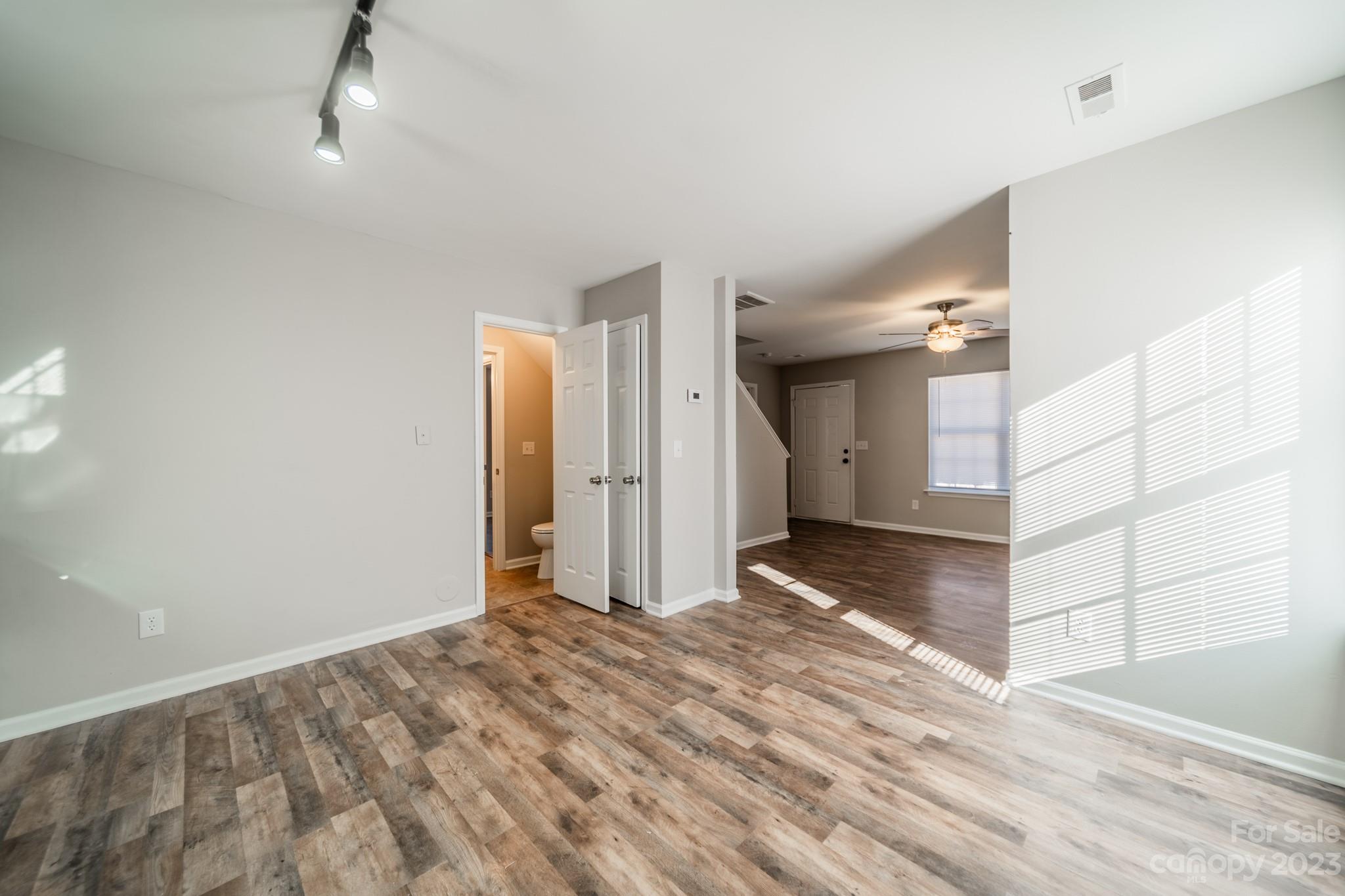 Pinecrest - Residential