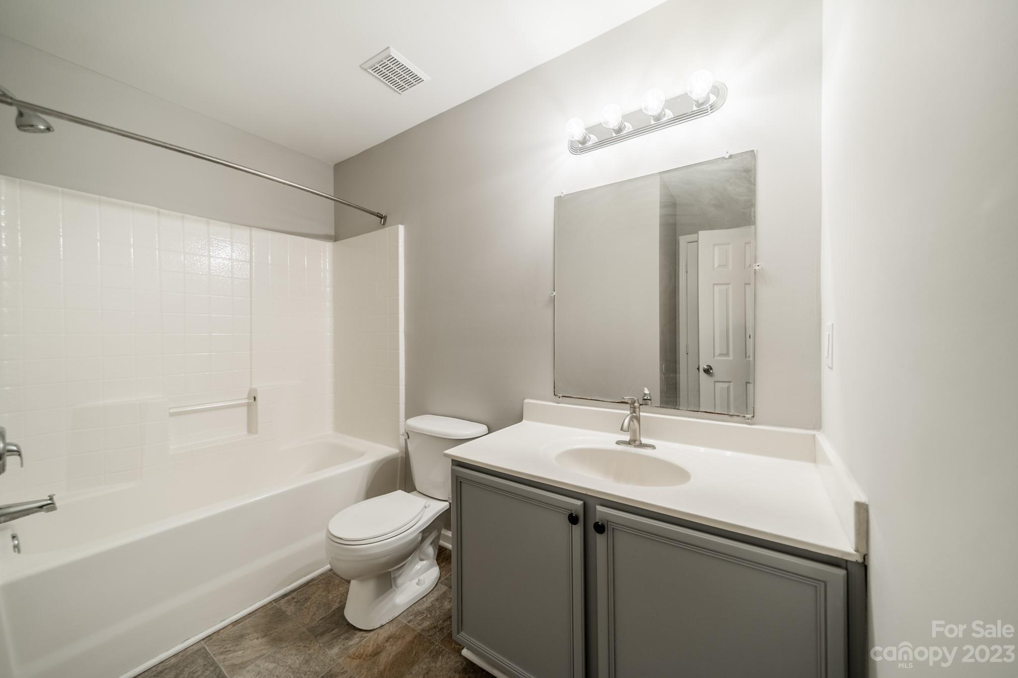 Pinecrest - Residential