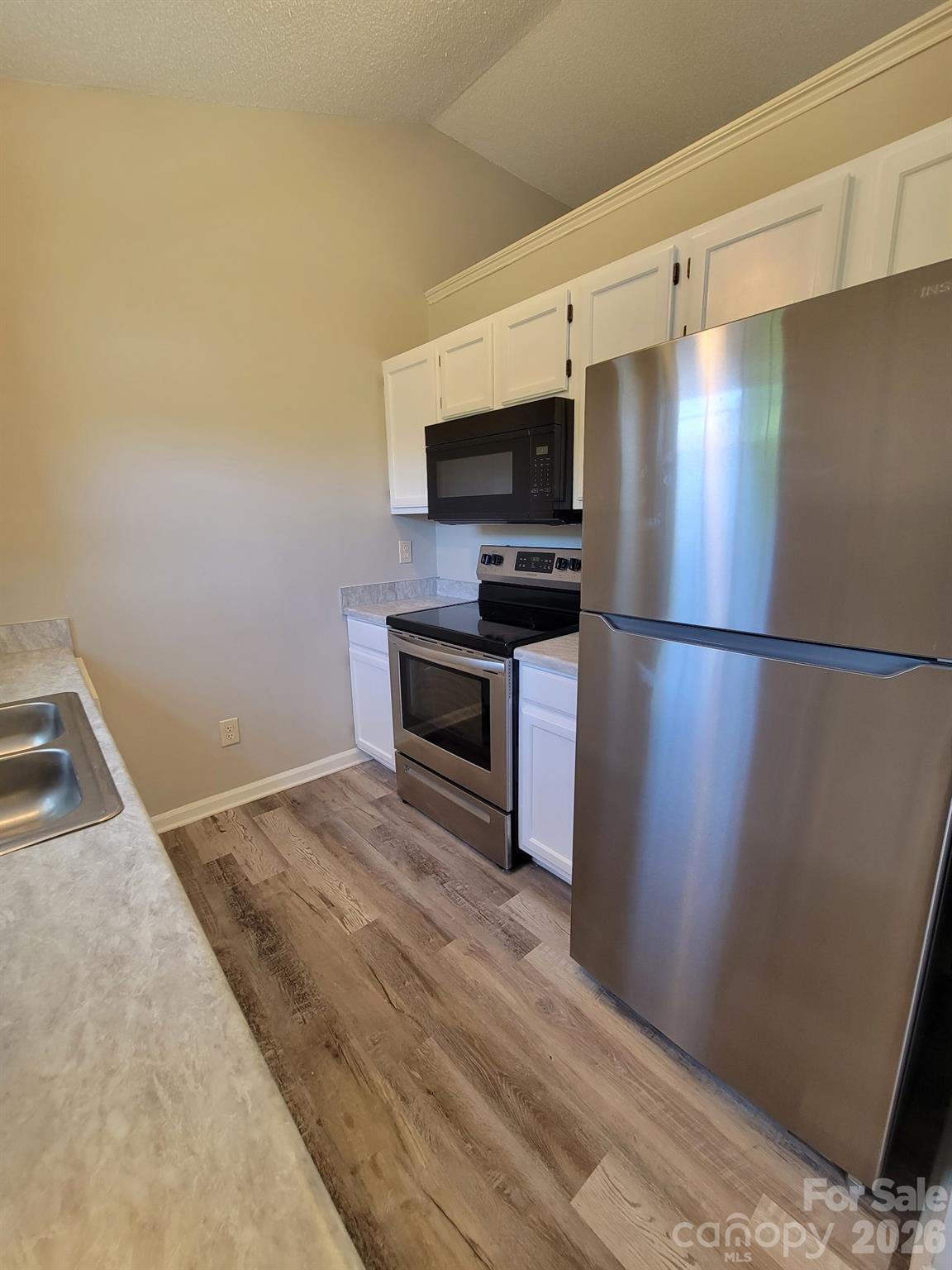 3716 Capps Hill Drive 19