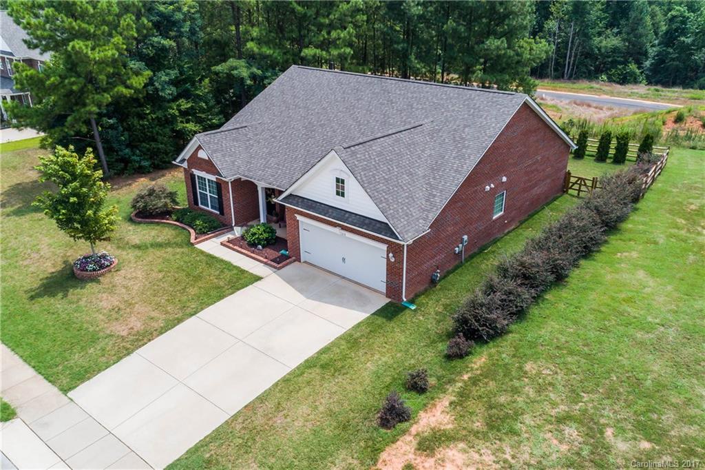 Stoneridge Lakes - Residential