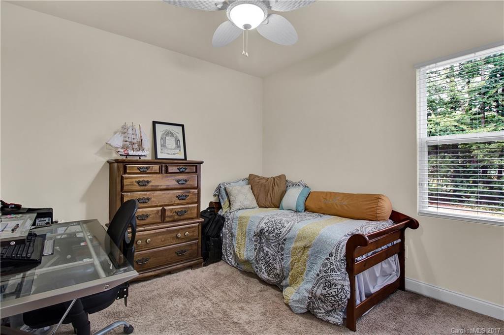 Stoneridge Lakes - Residential