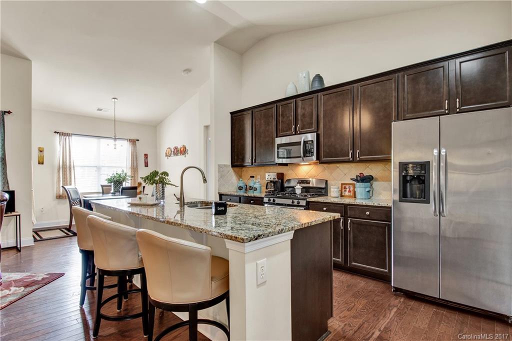 Stoneridge Lakes - Residential