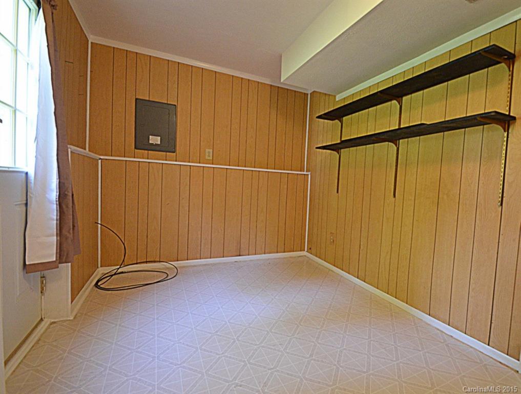 Holly Hills - Residential