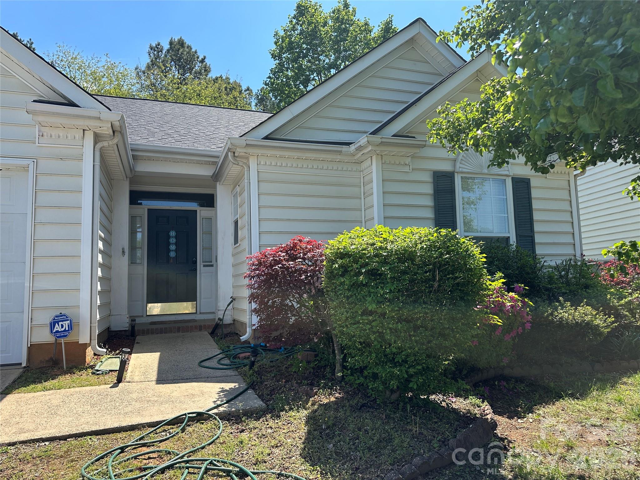 Brownestone - Residential