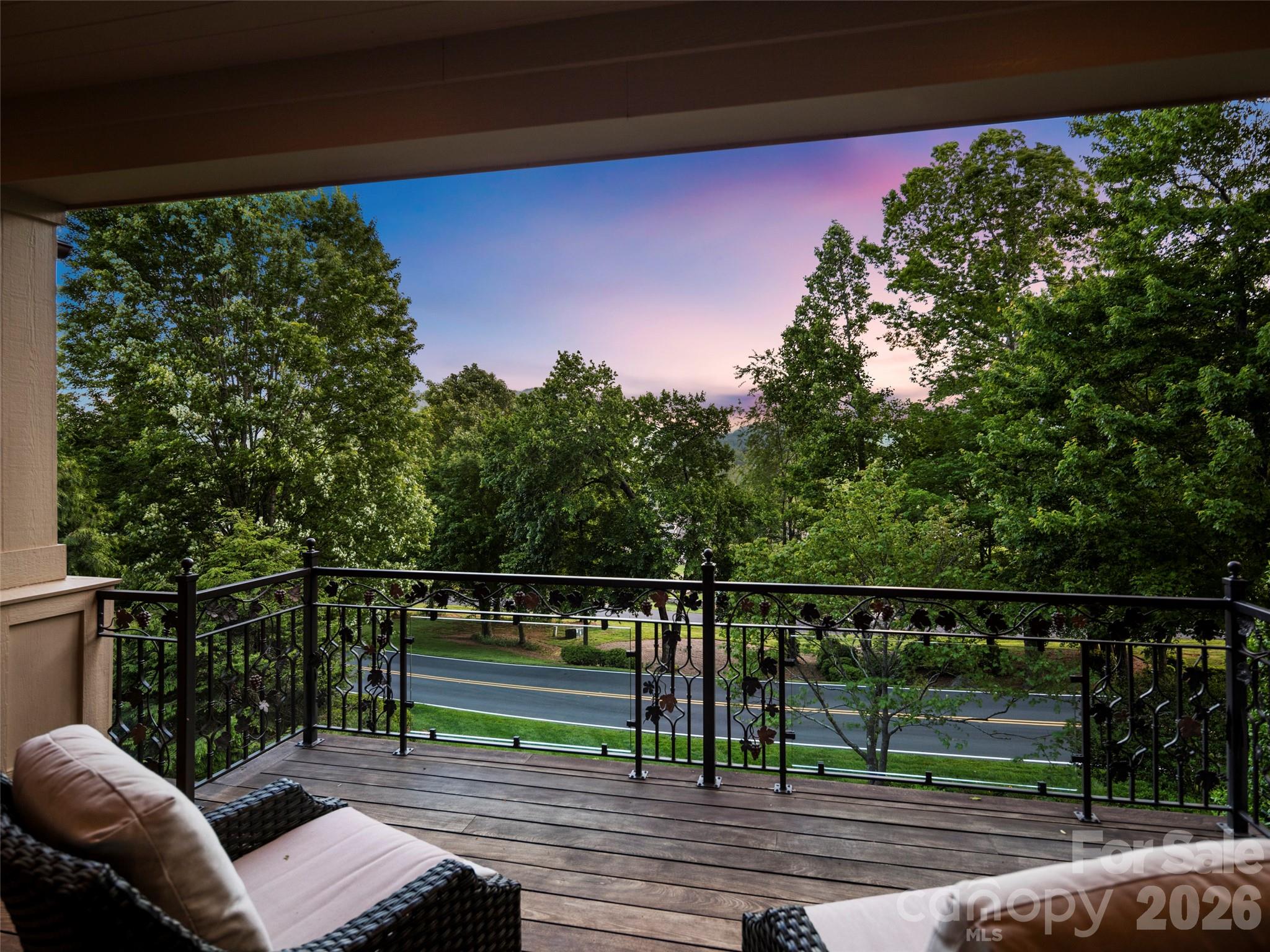 The Cliffs at Walnut Cove - Residential