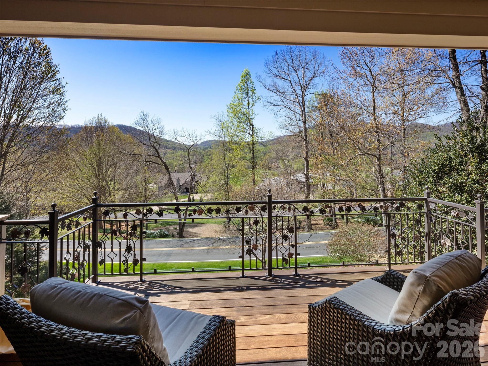 The Cliffs at Walnut Cove - Residential