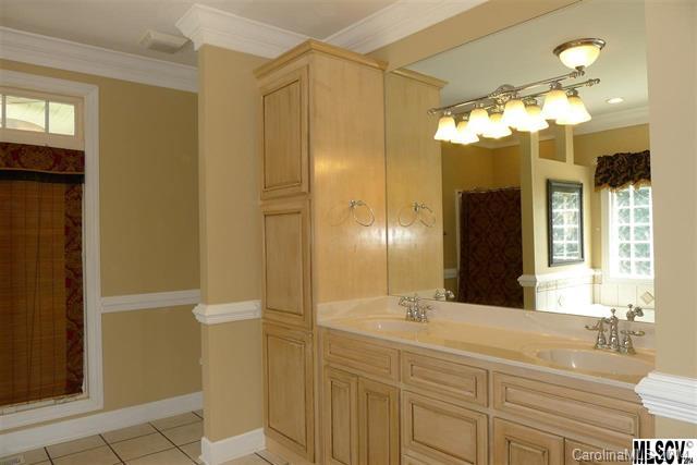 Anchors Landing - Residential