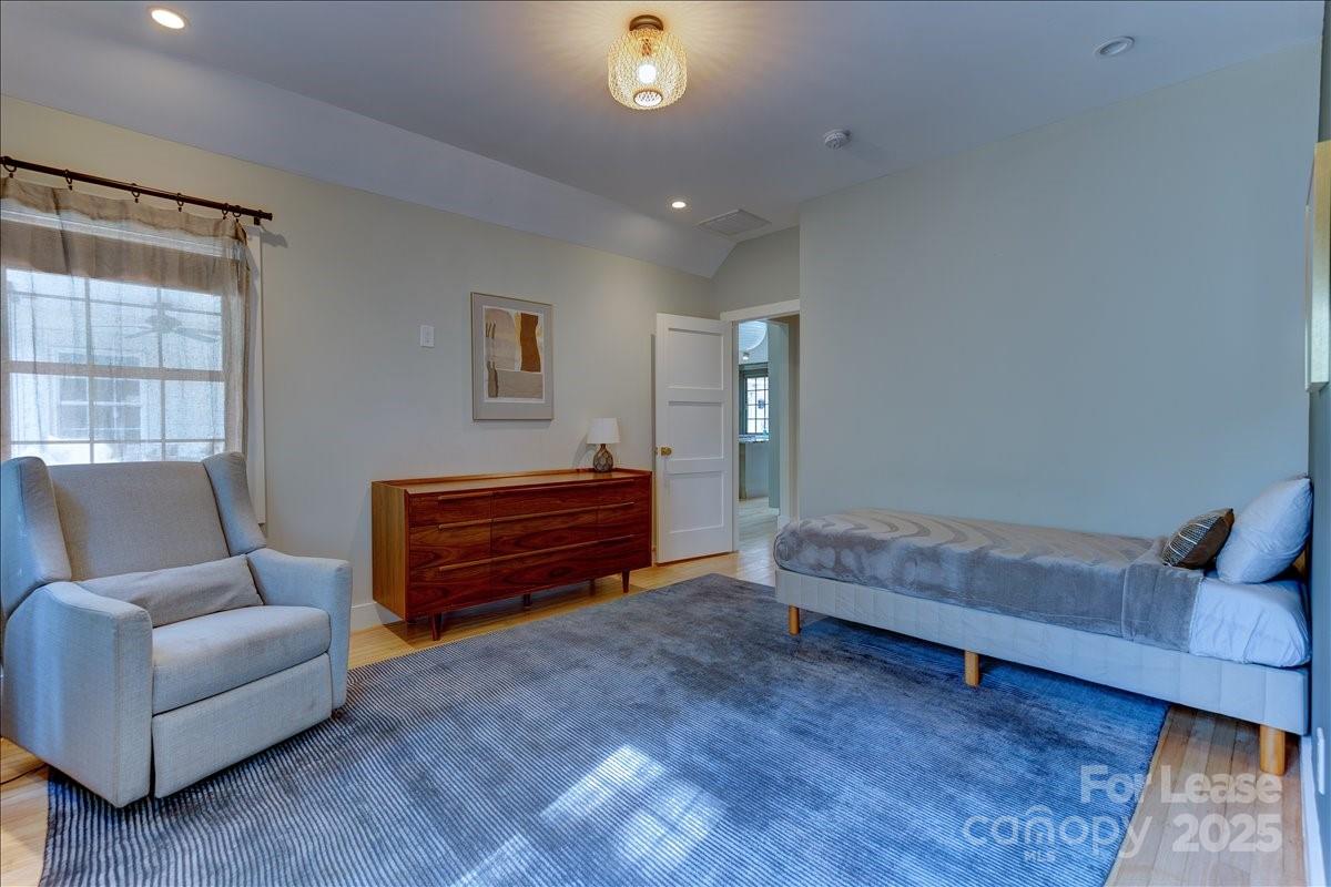 Midwood - Residential Lease