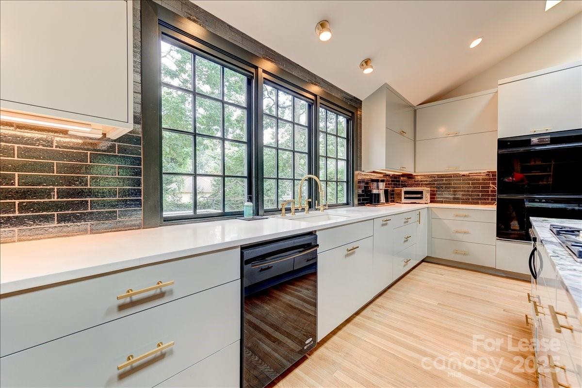 Midwood - Residential Lease