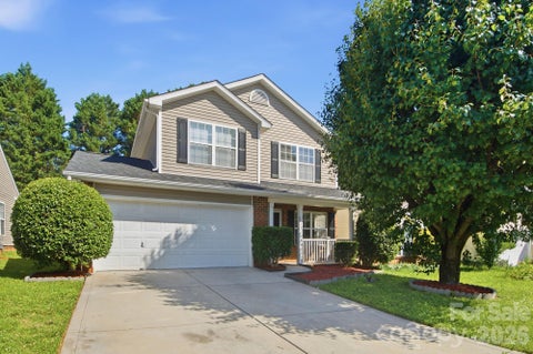 Photo of 1135 Stonehenge Lane, Charlotte, NC 28216 (MLS # 4389525)