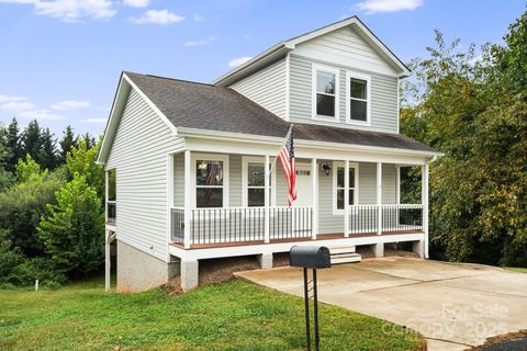 1 Red Clover Drive Candler NC 28715