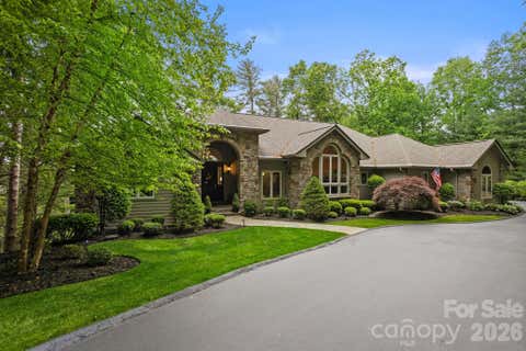 Photo for 209 Pineholt Lane