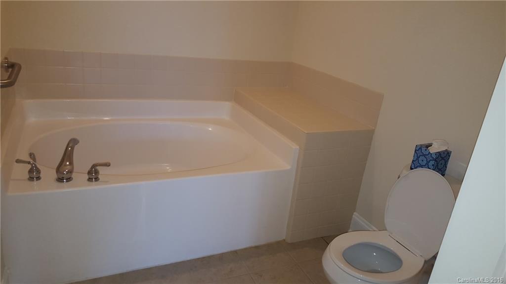 Bella Sera Villas - Residential Lease