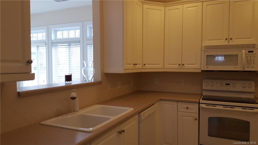 Bella Sera Villas - Residential Lease