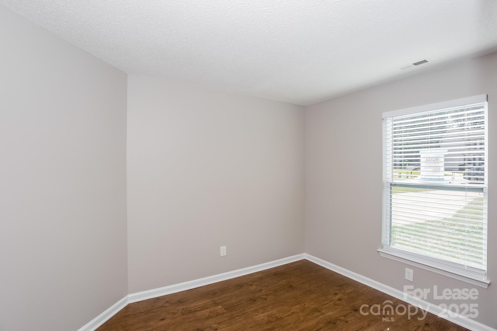 Meadows - Residential Lease