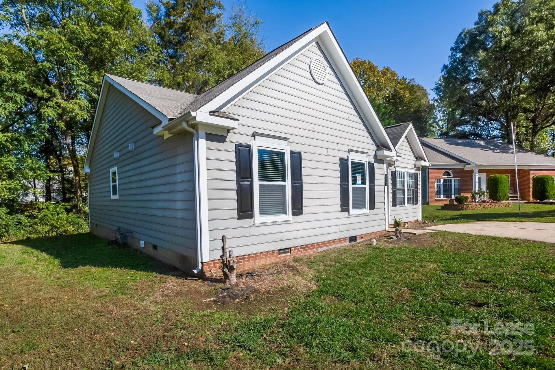 Meadows - Residential Lease