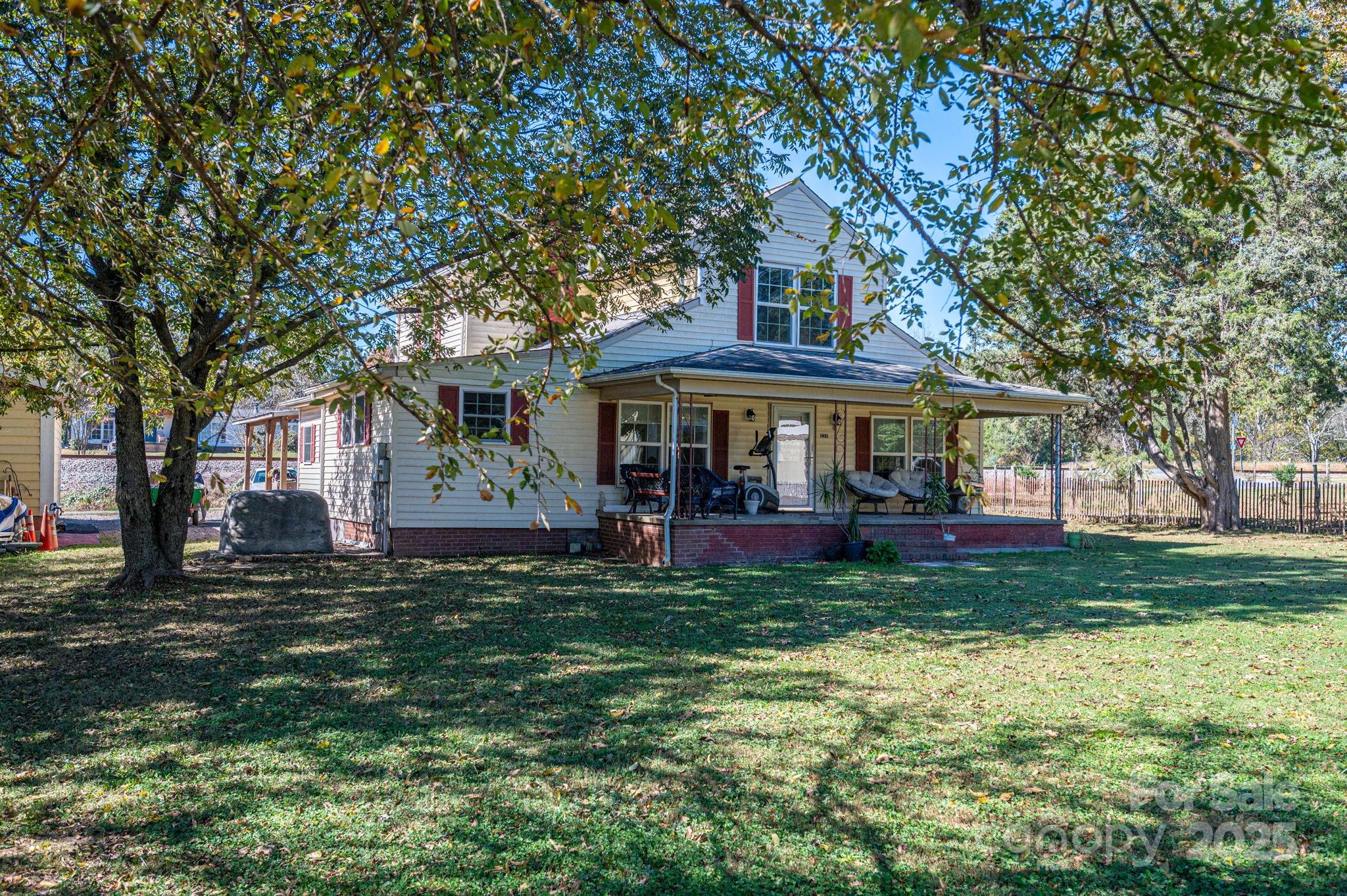1481 Depot Street