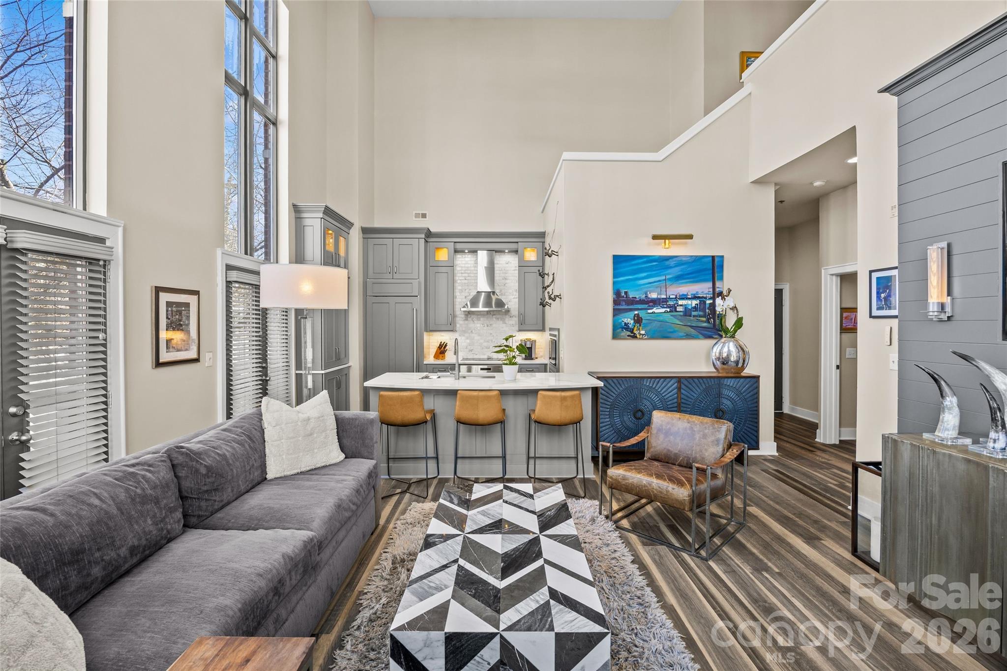 115 E Park Avenue 101