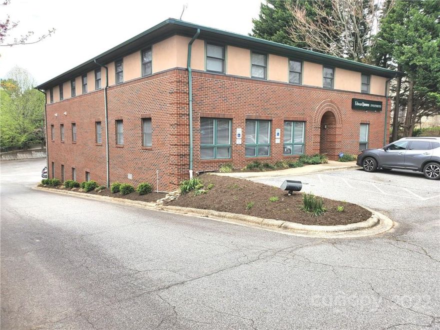 Rare Opportunity to own an income producing multi-tenant 3 story standalone building in Asheville, NC. Expertly maintained, this property is 12,696 sf sitting on .67 acres. It is conveniently walkable to anywhere in the central business district of downtown Asheville. Exclusive onsite parking (48 parking stalls) and high visibility with street signage. Located on Asheland Ave, one of downtown Asheville’s most traveled streets, near the busy intersection of Hilliard and Asheland Avenues (combined traffic counts of >19,000 vpd). There are currently 3 stable tenants in place and 1 vacant ready-to-occupy medical office (see suite details). Excellent opportunity for an investment with upside potential to re-tenant the move-in ready vacant space, or for an owner/user.