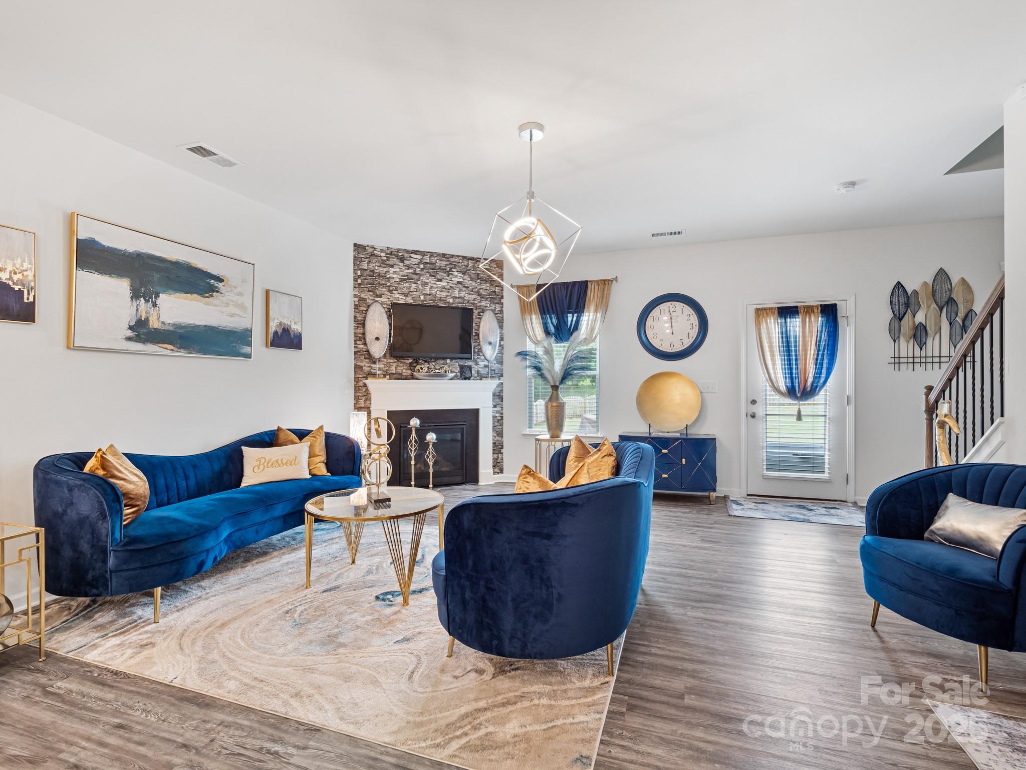 6381 Trinity Crossing Circle