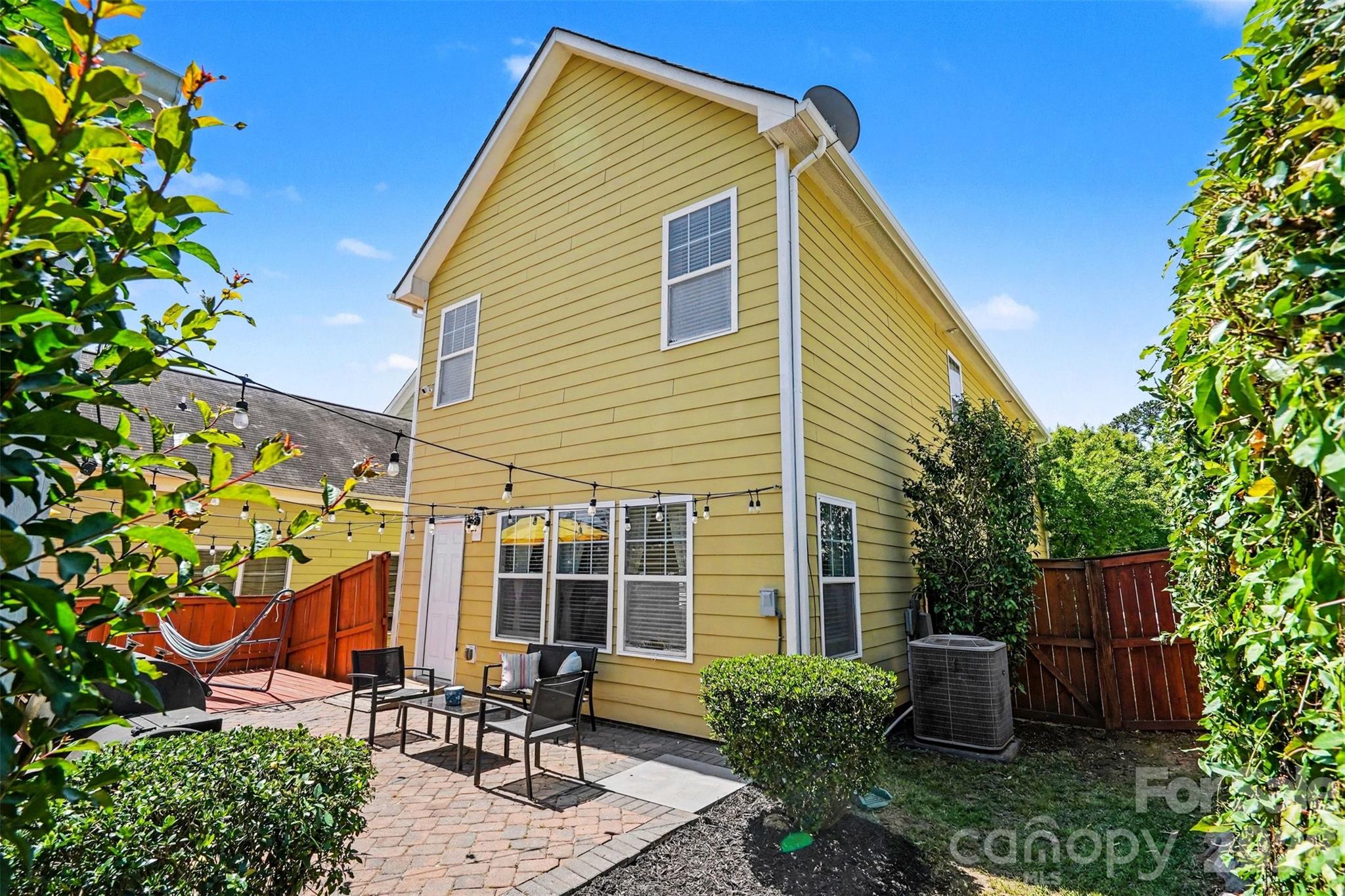 Parkway Crossing - Residential