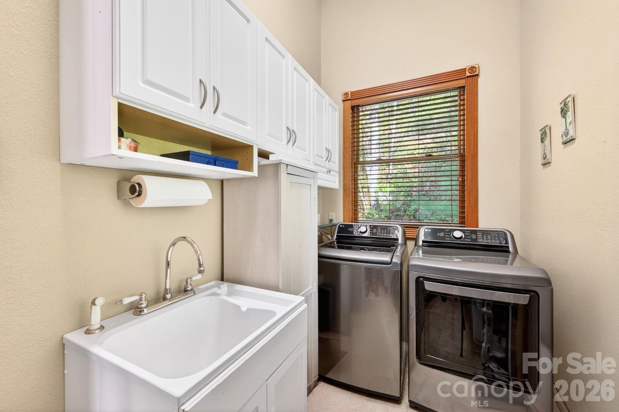 Linville Mountain Acres - Residential