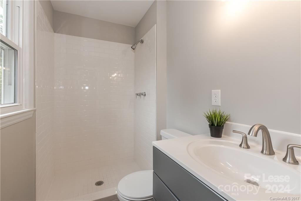 Montclaire - Residential Lease